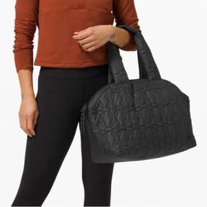 Black Lululemon Quilted Embrace Tote Bag 20L
